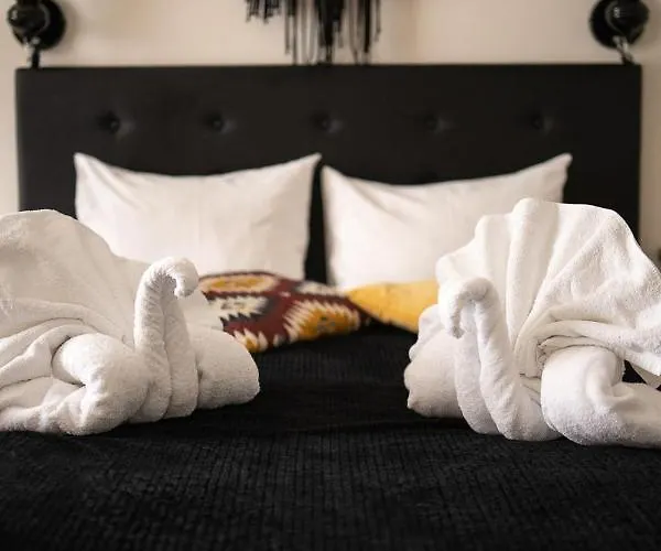 Apartament Brick House - Stefan